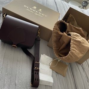 Burberry leather bag